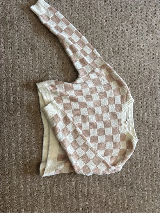 debut Checker Knit Sweater - Picture 1 of 3